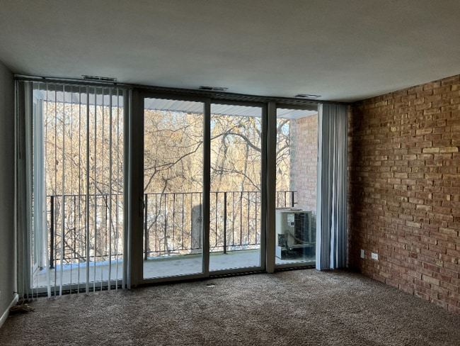 Photo - 5760 Abbey Dr Unidad 1J