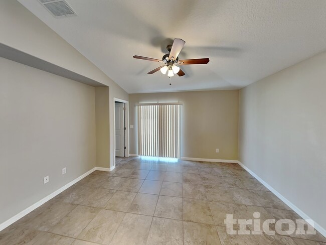 Photo - 10026 RoseMary Leaf Ln