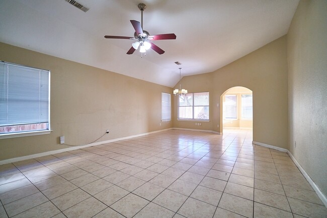 Photo - 1914 Marvell Dr