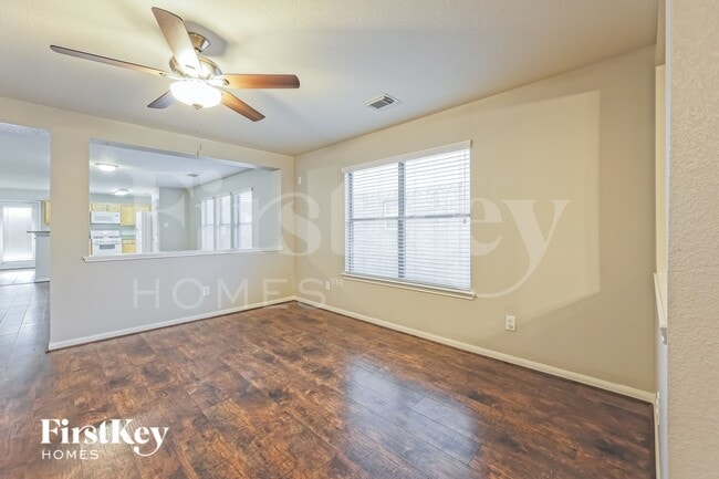 Photo - 29311 Legends Hill Dr