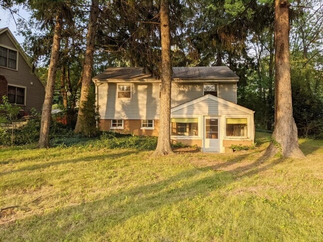 Photo - 23940 N Lakeside Dr