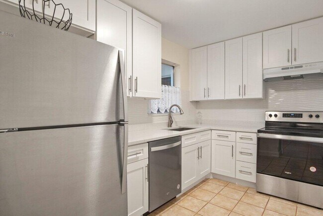 Photo - 223 Lake Frances Dr