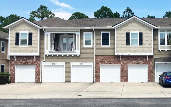 Building Photo - 2109 Golden Lake Loop