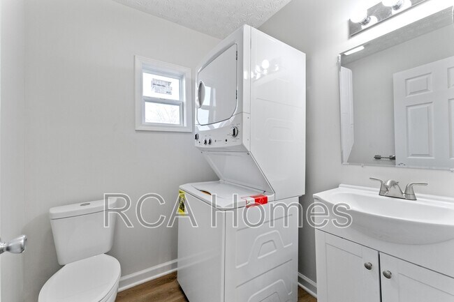 Photo - 23 N Gray St