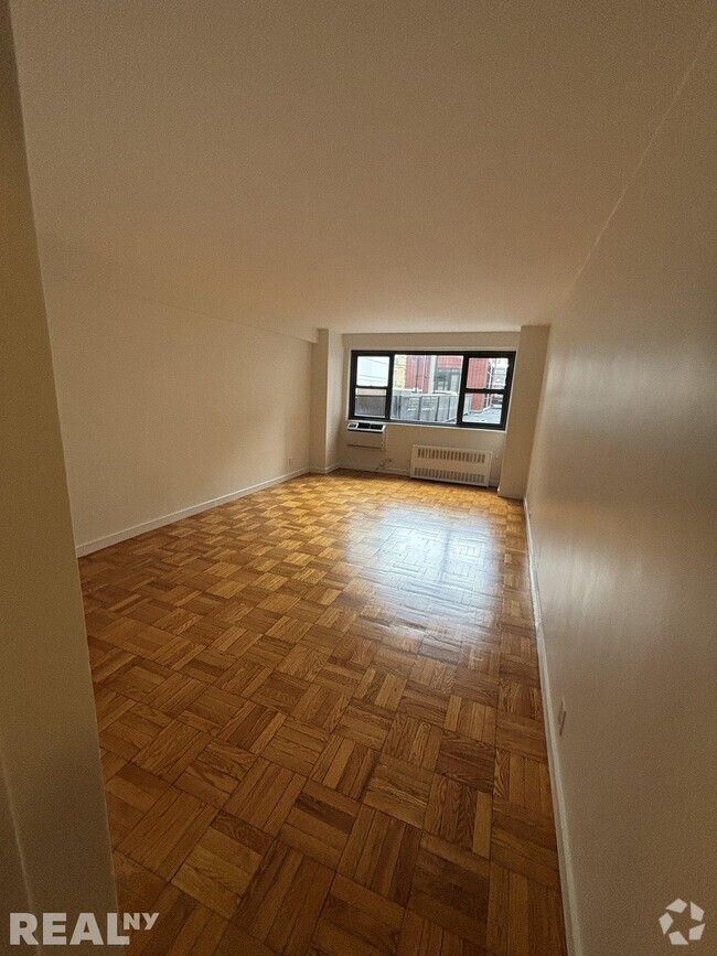 Building Photo - 145 Fourth Avenue Unit 3M Rental