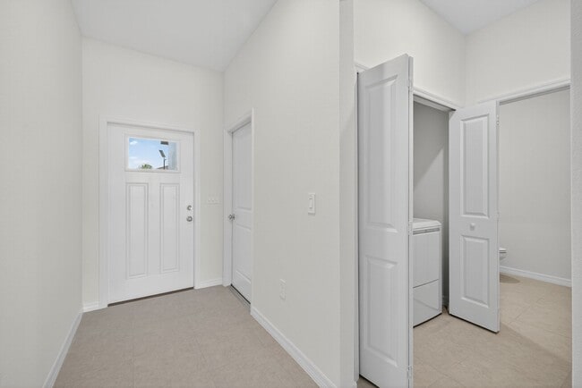 Photo - New 3 Bed Townhouse!