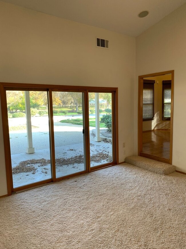 Photo - 4 Bedroom 3 Bath Home