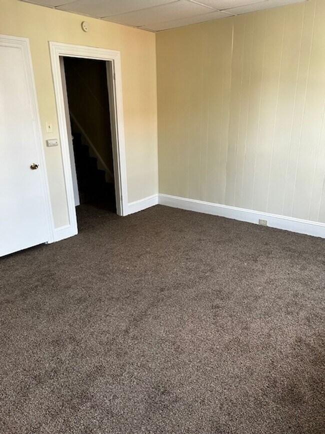 617 N 9th St Unit 617 N. 9TH ST APT. #2F