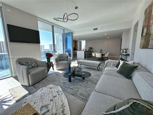 Photo - 17550 Collins Ave Unit 17550 Collins Ave appt 1401