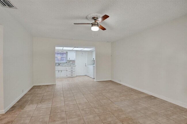 Photo - 4240 NW 21st Ave