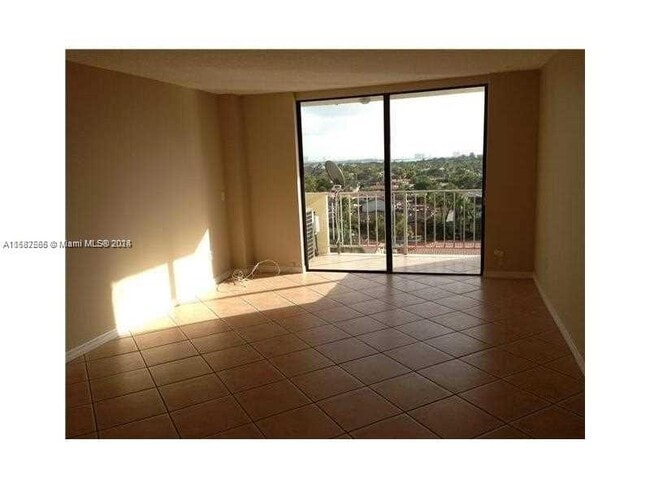 Photo - 2350 NE 135th St Unit 706