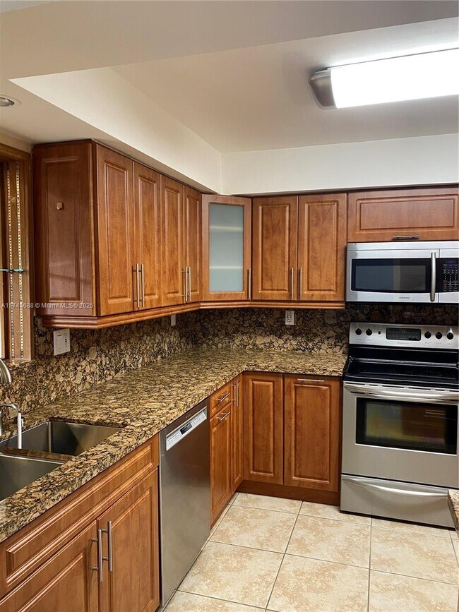 Photo - 8761 SW 137th Ave