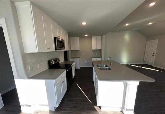 Photo - 1700 E Powell Ave