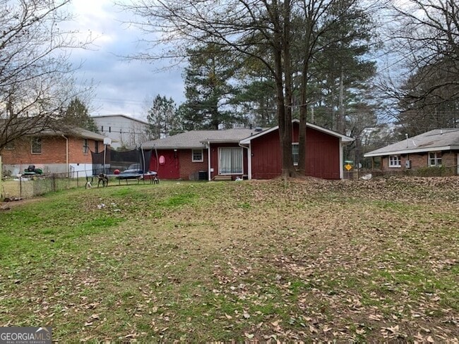 4280 Hendrix Dr
