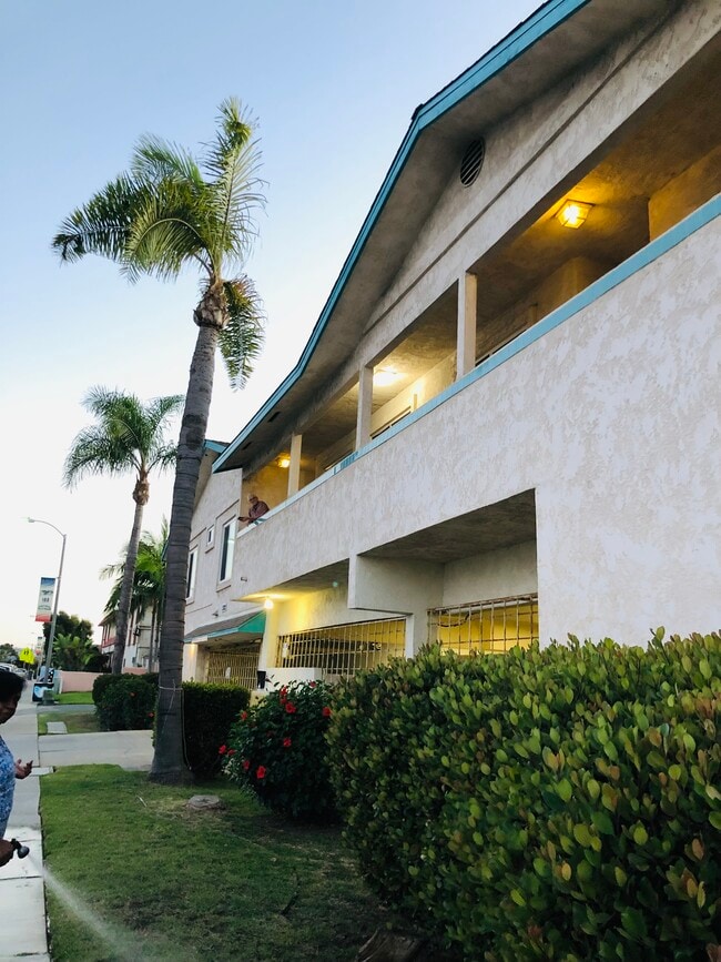 Photo - 1302 13th St Unit 16