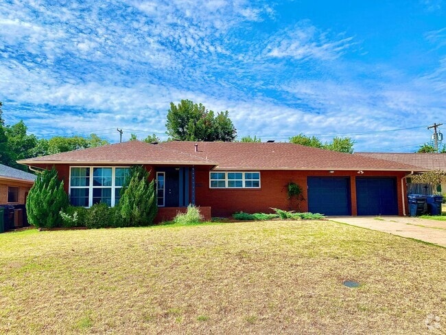 Building Photo - Gorgeous 2 Bed, 2 Bath with Flex Room in N... Rental