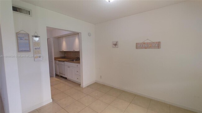 Photo - 500 NE 2nd St Unit 110