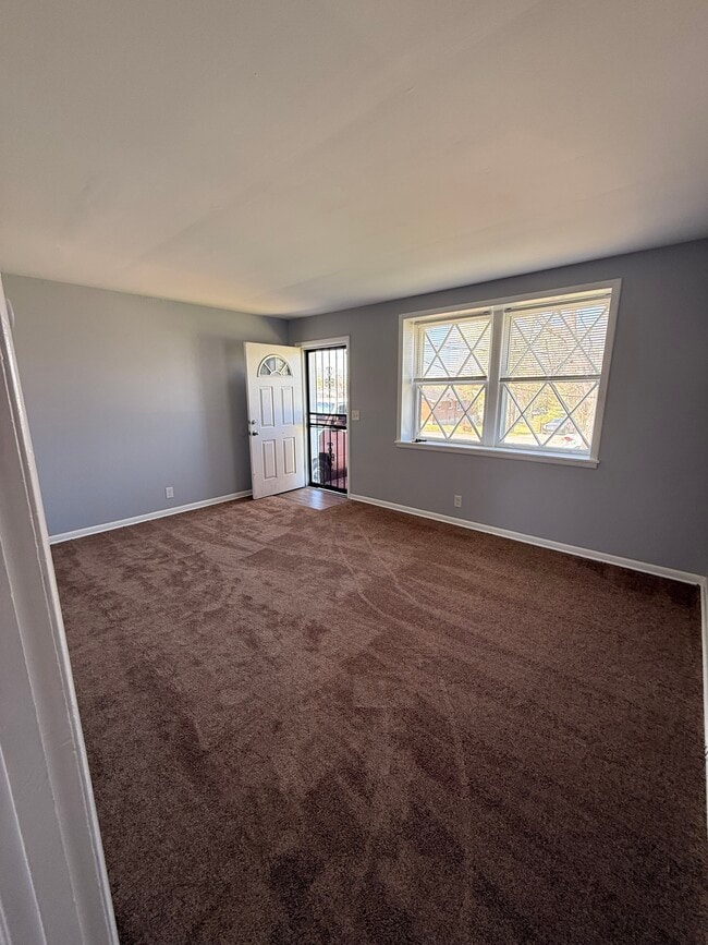 Photo - 3306 Stockdale Ln