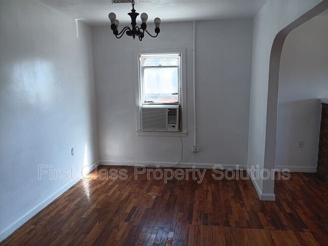 Photo - 1701 NE 34th St