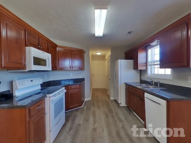 Photo - 9021 Macbeth Dr