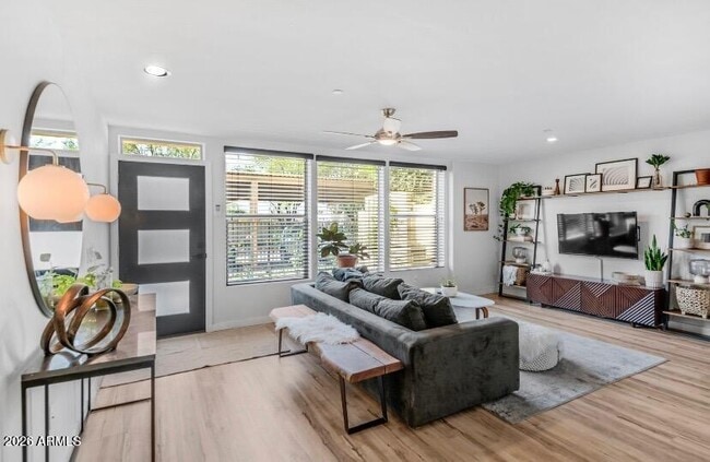 Photo - 2929 N 39th St