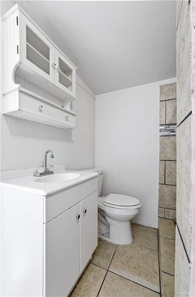 Photo - 8516 Hendrix Ave Unit 3