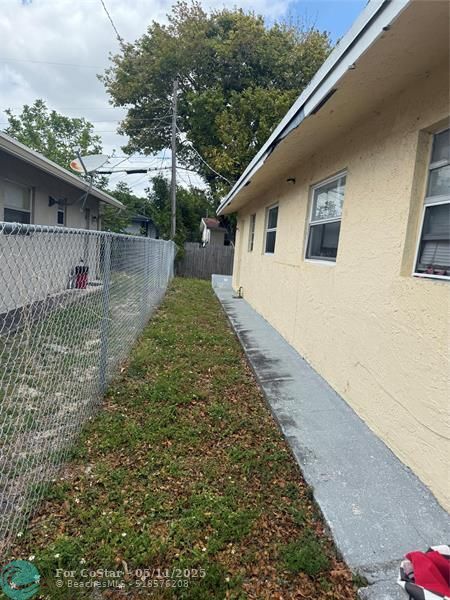 Photo - 2751 NW 14th Ct Apartment