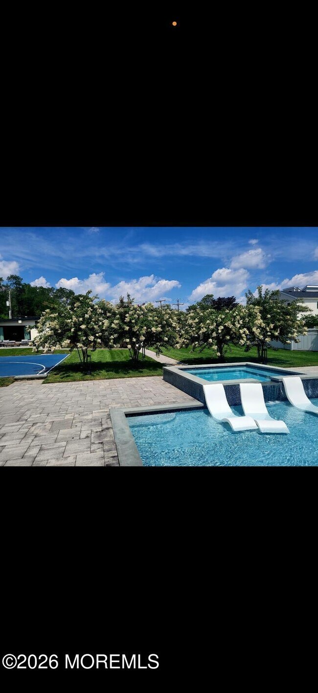 Photo - 107 Grant Ave