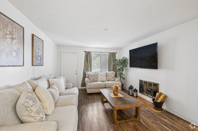 2BR, 1BA - 754SF - Living Room