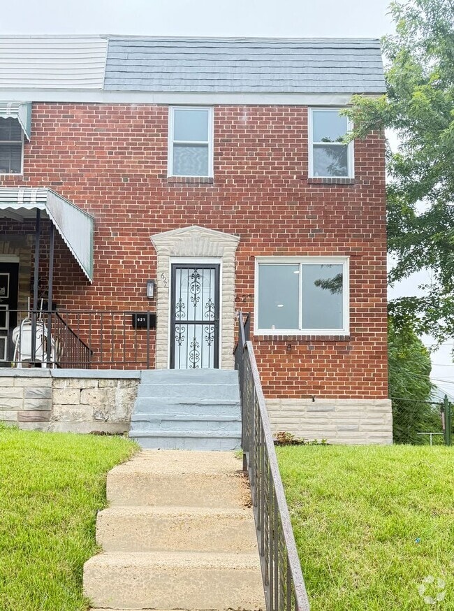 Building Photo - Four-Bedroom Home in Baltimore
