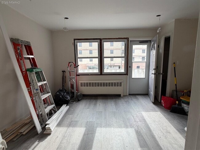 Photo - 830 E Broadway Unit 201