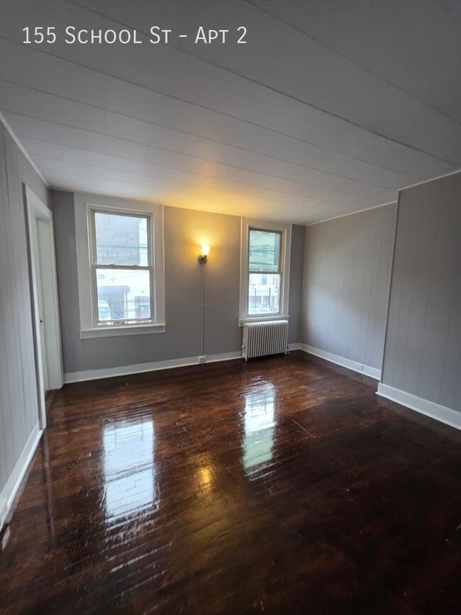 Building Photo - 155 School St Unit Apt 2