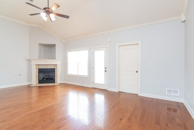 Photo - 3317 Champion Hills Dr