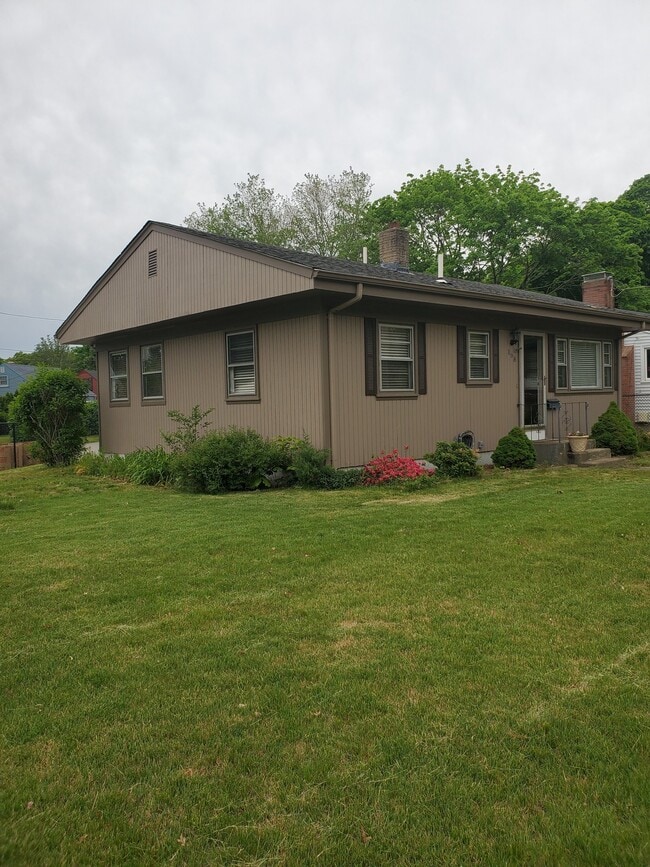 Photo - 168 Main Ave