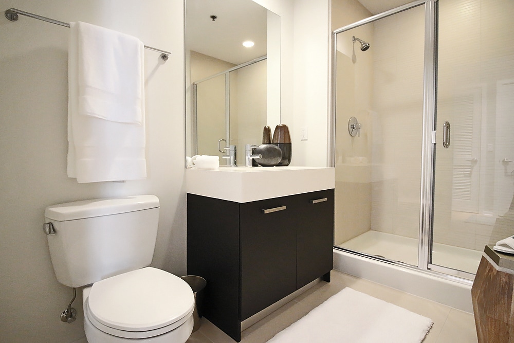 Photo - 148 W Roosevelt Rd