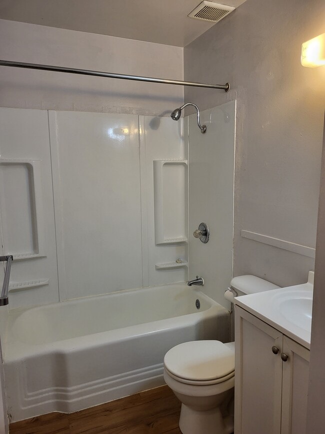 Photo - 302 1st Ave Unit 1