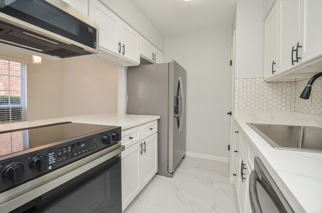 Photo - 6410 Del Monte Dr Unit 106