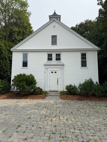 Building Photo - 16 Pleasant St Unit 1 Rental