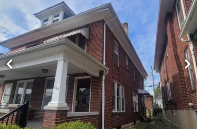 Photo - 700 Benton St Unit Apt 2