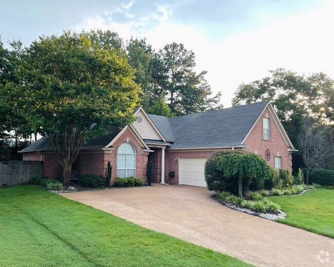 Building Photo - 11244 Black Sheep Dr Rental
