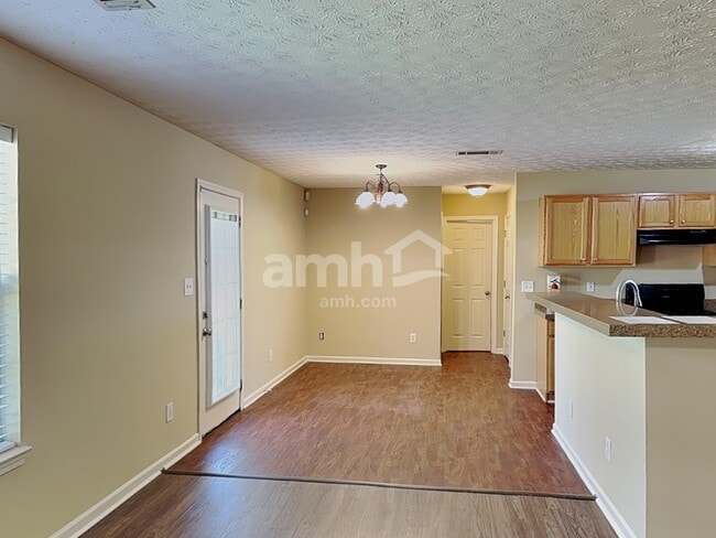 Photo - 2207 Lazy Days Rd