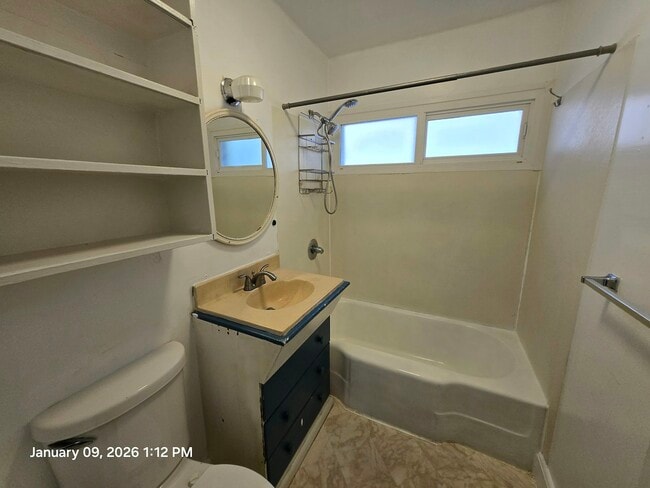 Photo - 911 16th Ave