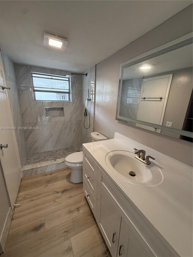 Photo - 15600 NW 7th Ave Unit 618