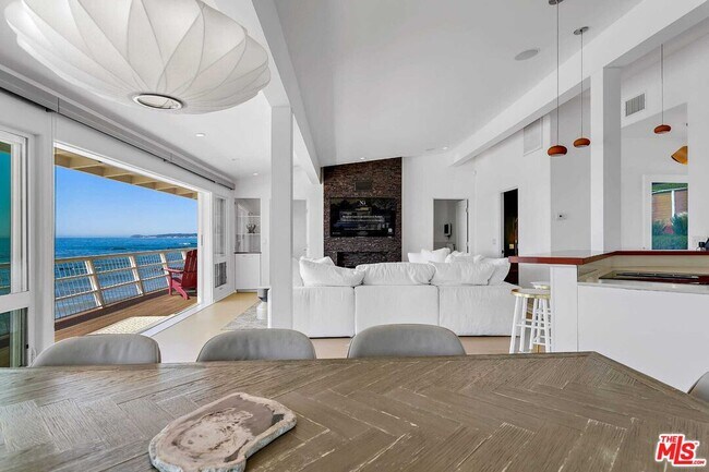 Photo - 24742 Malibu Rd House