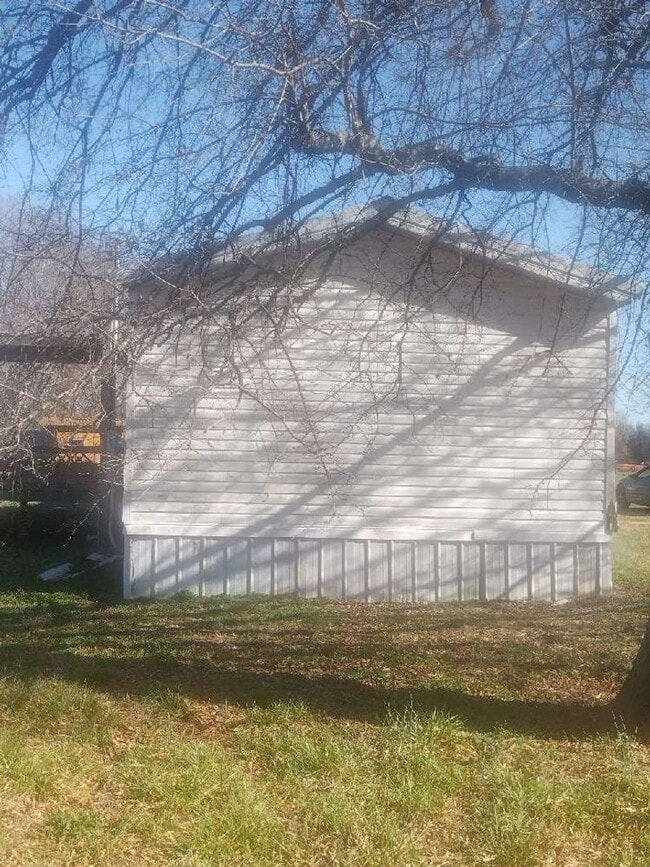 4 BR 2 Bath 1,216 sq ft singlewide mobile ... - 4 BR 2 Bath 1,216 sq ft singlewide mobile ... House