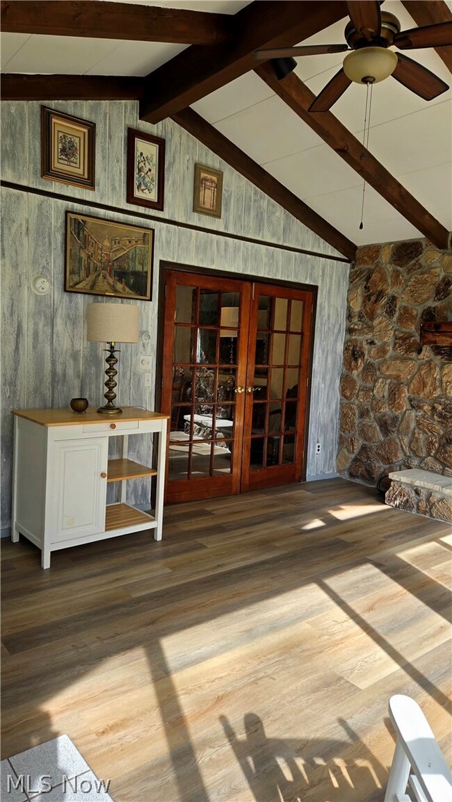 Photo - 2319 Green Acres Dr