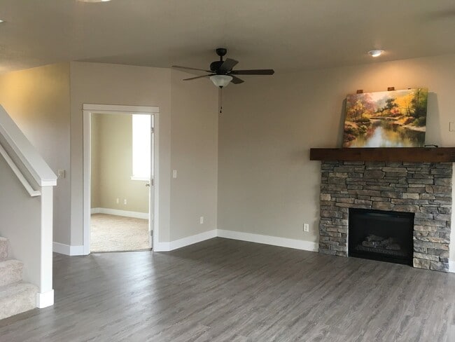 Photo - 21174 Capella Pl