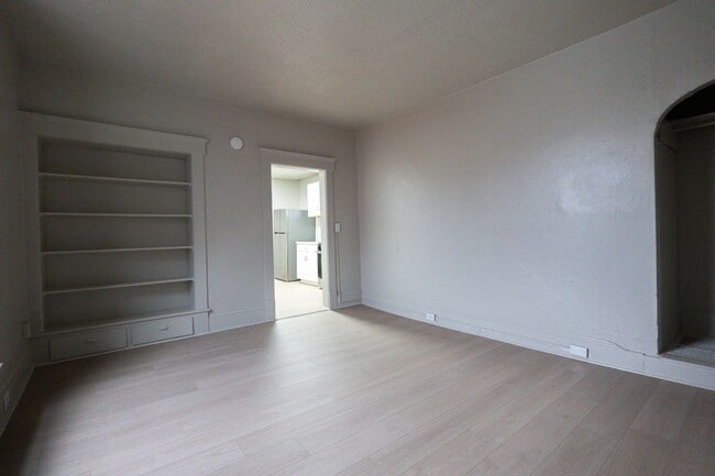 Photo - 1224 Cleveland Ave NW Unidad 1