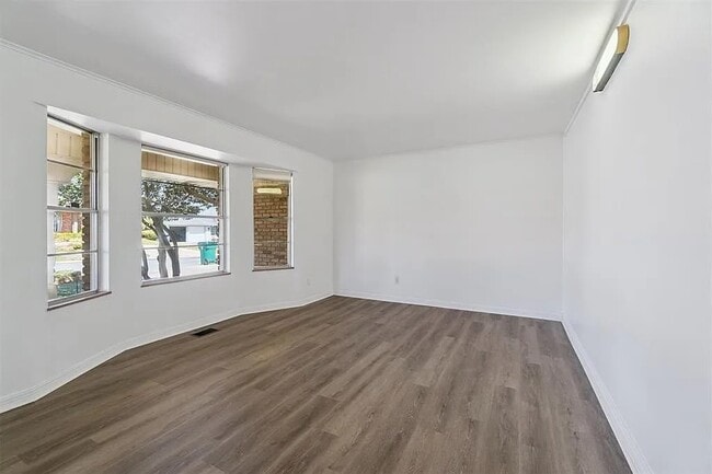 Photo - 3612 Treadwell Dr