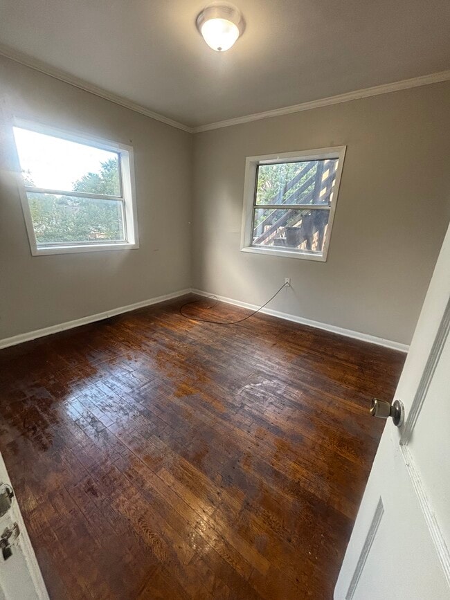 Photo - 429 W G St Unit T11